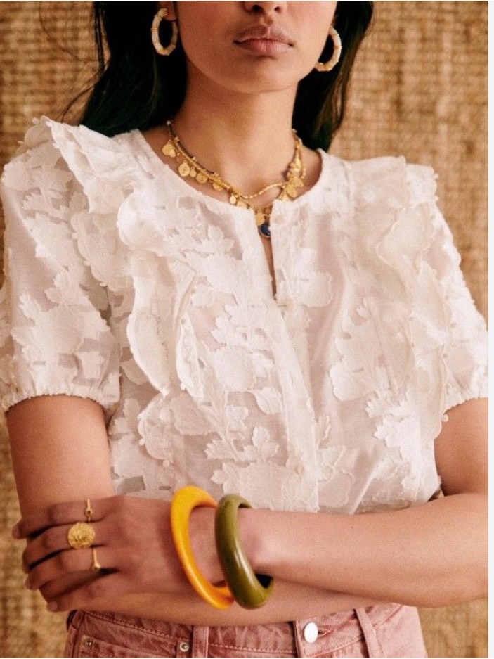 Sezane Size 38 White Floral Ruffle Short Sleeve Blouse